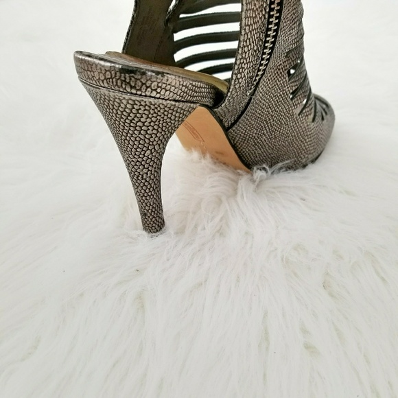 Vince Camuto Aphrodite open toe pewter heels - Picture 3 of 8